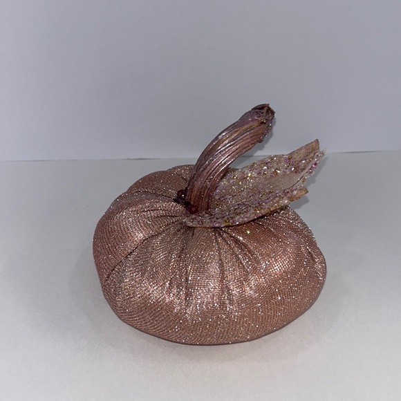 “Glitter” Velvet Pumpkin Home Decor - Picture 4 of 8